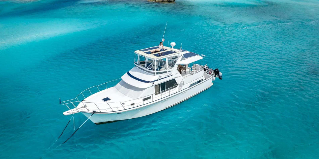 A boat rooftop with BougeRV’s CIGS thin-film solar panels