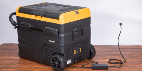 How to Maintain a 12V Portable Fridge?