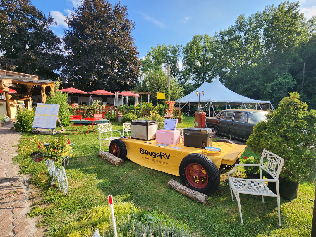 Excellent product. It is primarily designed for use with a MacBook or other USB-