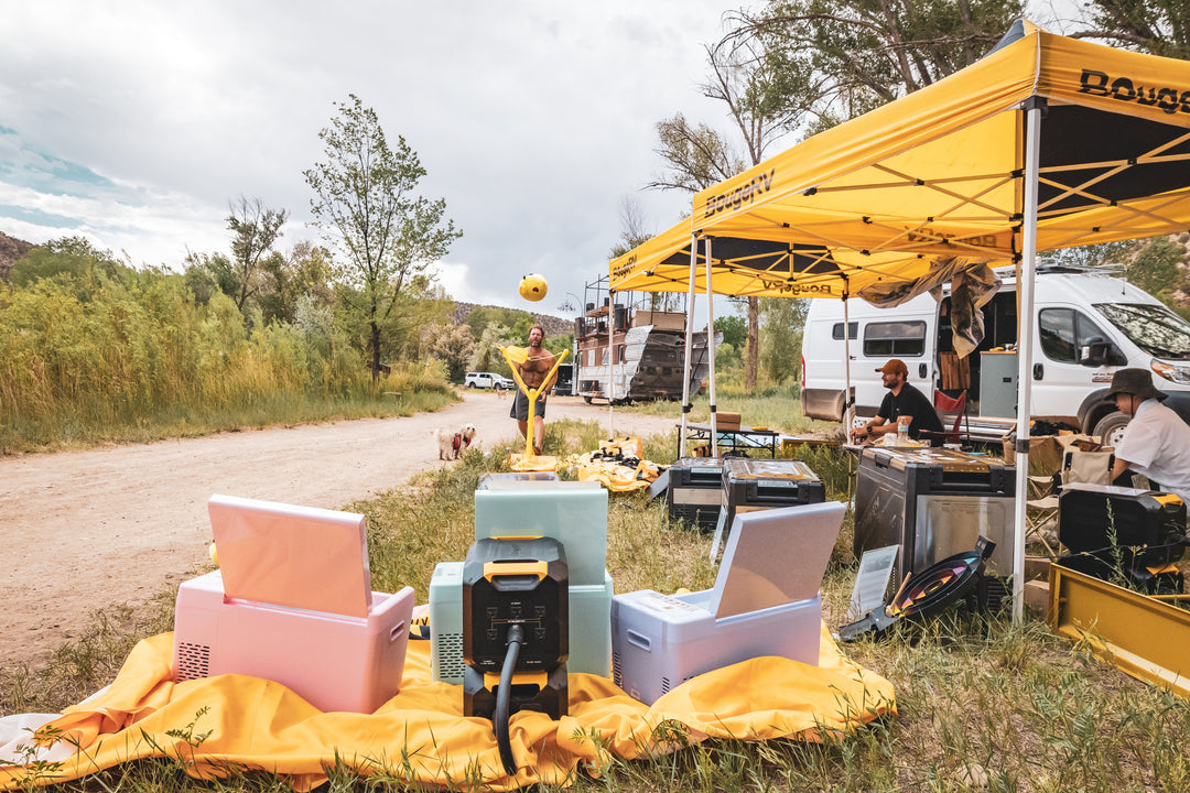 Excellent product. It is primarily designed for use with a MacBook or other USB-